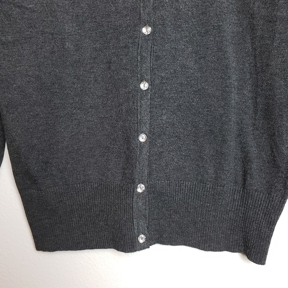 3/30$🔥SPENSE jewel Neckline Button down cardigan - Picture 5 of 10